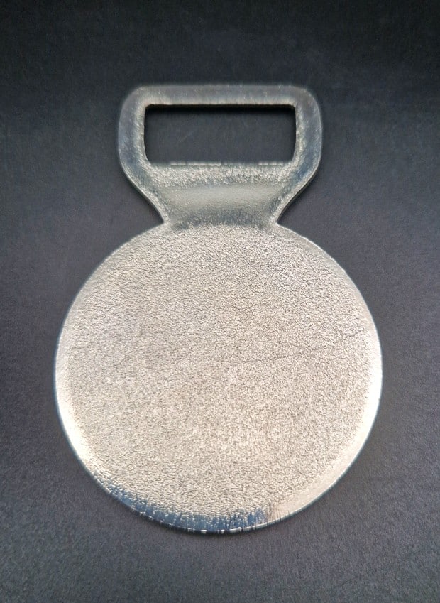 Flaschenöffner Alpacca aus Metall versilbert Rückseite