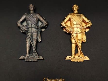 Modell Chargierter Einzelteile in Silber und Silber vergoldet